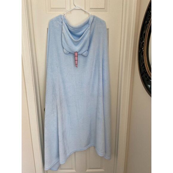 Blue Unicorn robe/blanket - Picture 3 of 4